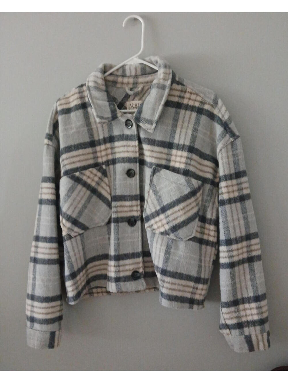 Ashley Outerwear Jacket Womens XL Gray Plaid Button Up Cropped Shacket